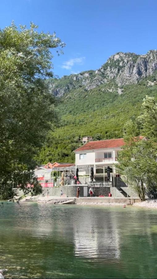 Motel And Restaurant Odusak Dreznjak Exterior foto